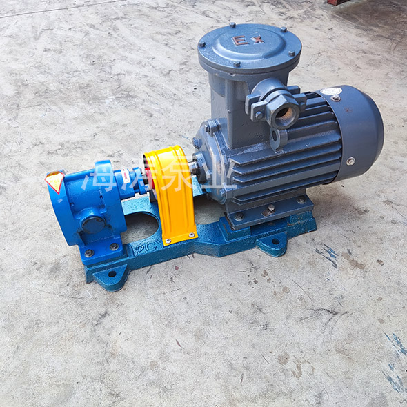 2CY2.1<a href='/clbxl.html'>齿轮泵</a>